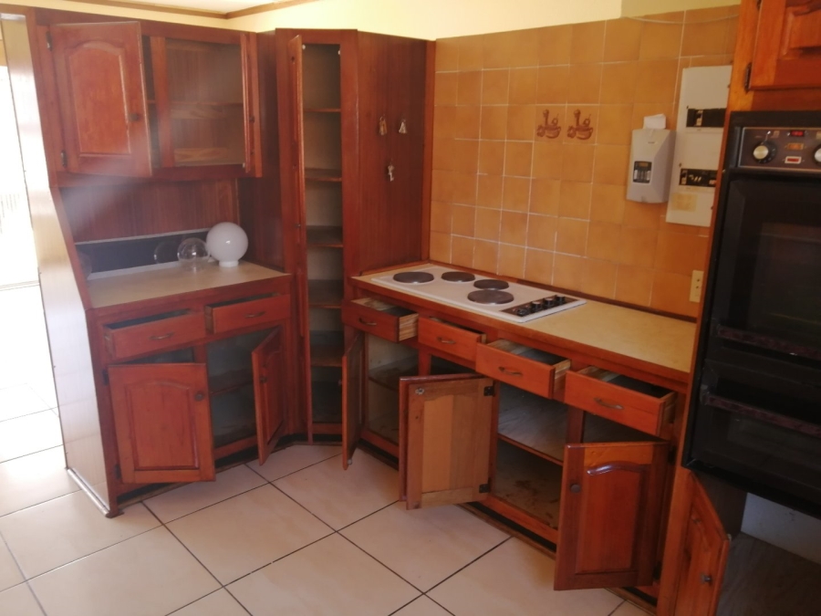 To Let 3 Bedroom Property for Rent in Dagbreek Free State